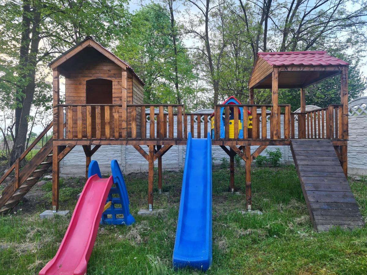 Cabanutele Din Lemn Villa Chiscau Exterior photo